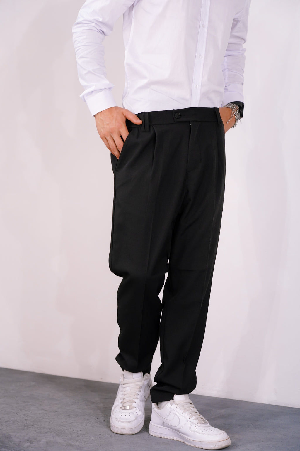 Pantalone con pince